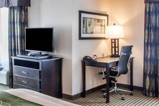 Hotel Comfort Inn & Suites