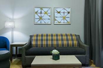 Hotel Oxford Suites Downtown Spokane