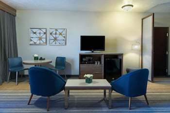 Hotel Oxford Suites Downtown Spokane