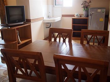 Aparthotel Navin Mansion 3