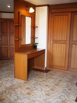 Aparthotel Navin Mansion 3