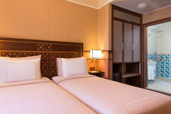 Hotel Lalahan
