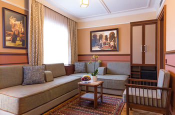 Hotel Lalahan
