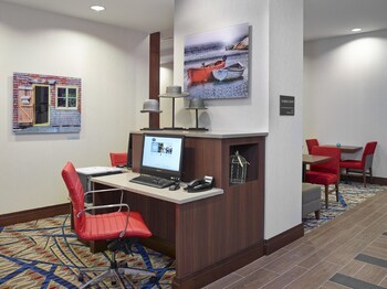Hotel Homewood Suites By Hilton Halifax-downtown