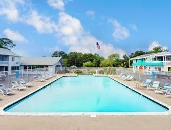 Hotel Howard Johnson Inn Cape Cod Area
