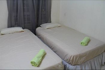 Hotel Putra Place Home Inn