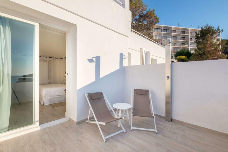 Apartamentos Paradise Beach