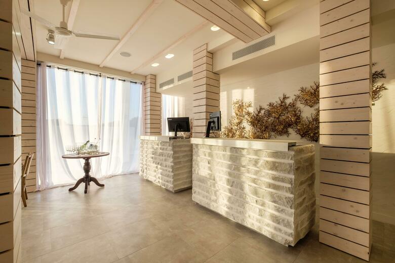 Apartamentos Paradise Beach