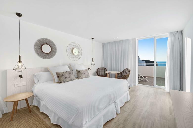 Apartamentos Paradise Beach