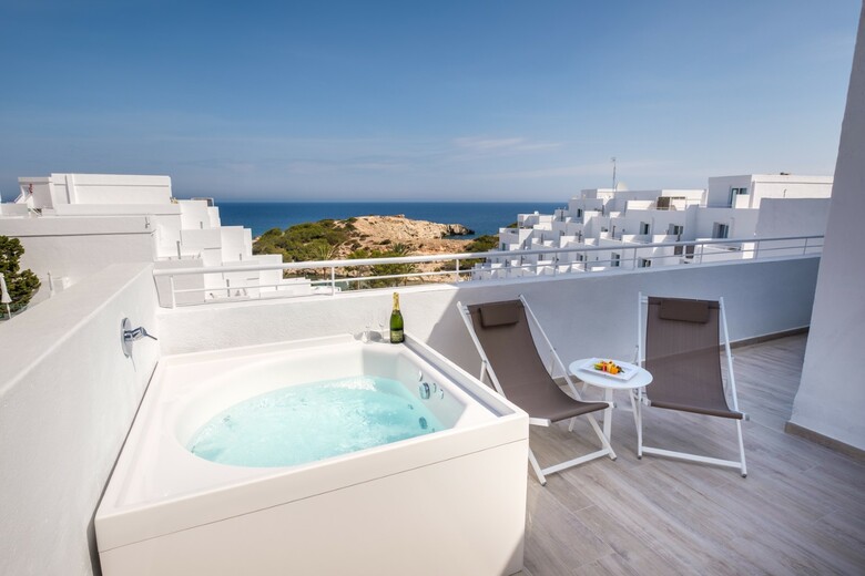 Apartamentos Paradise Beach