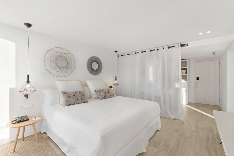 Apartamentos Paradise Beach