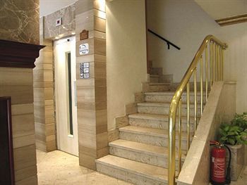 New Philippe Hotel