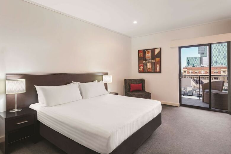 Hotel Medina Executive Barrack Plaza