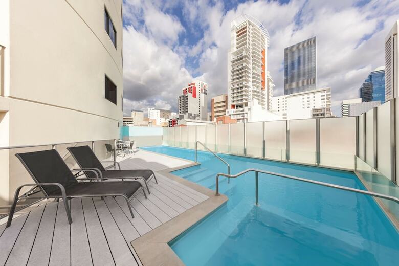 Hotel Medina Executive Barrack Plaza