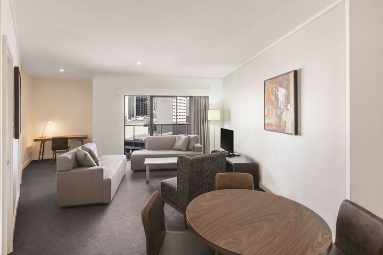 Hotel Medina Executive Barrack Plaza