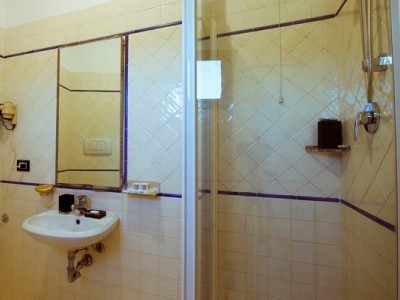 Hotel Giardino Tower Inn