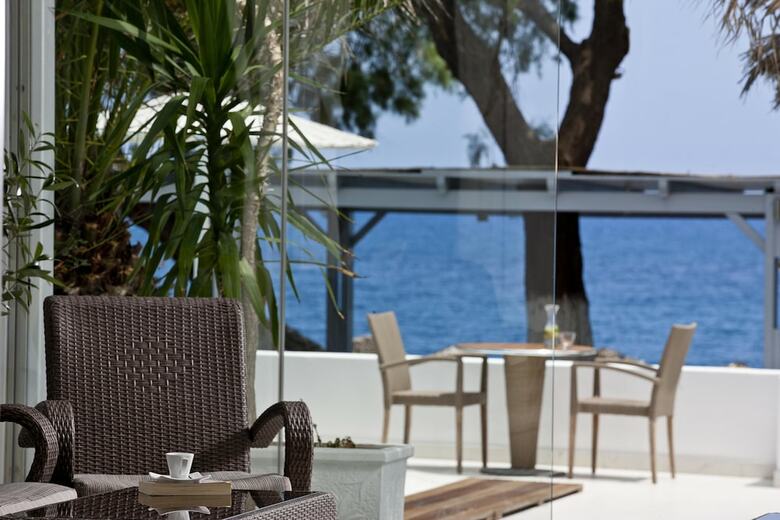 Hotel Alesahne Beach