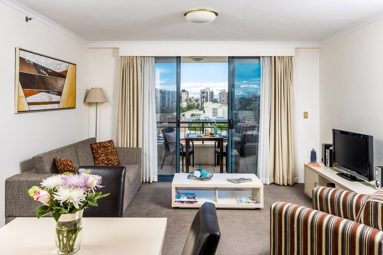 Hotel Regis On Castlereagh