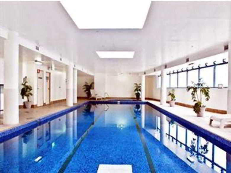 Hotel Regis On Castlereagh