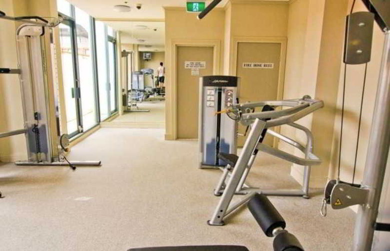 Hotel Regis On Castlereagh