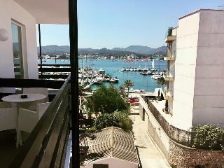 Hotel Es Mitjorn