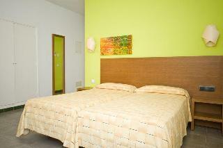 Hotel Es Mitjorn