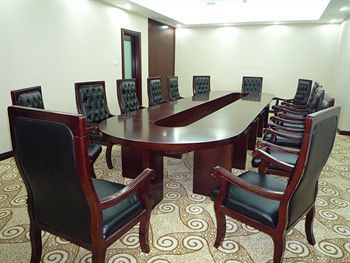 Yifeng Hotel
