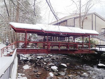 Hotel Brookside Resort By Fairbridge
