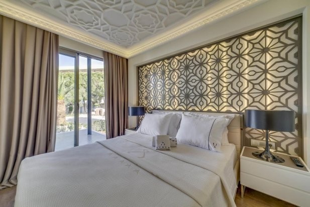 Hotel The Roxy Luxury Moon
