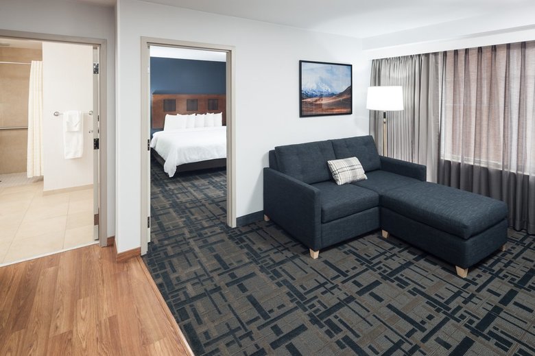 Hotel Embassy Suites Anchorage