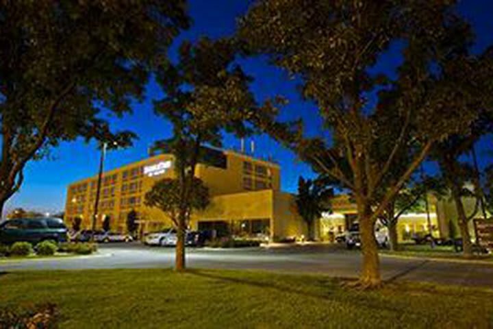 Hotel Hilton Wichita Airport Executive Conference Center