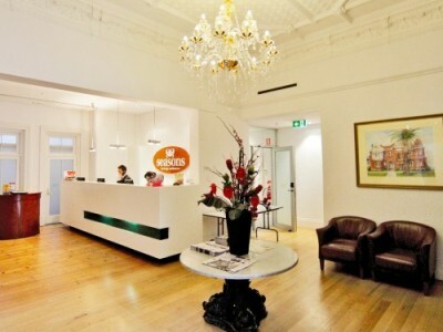 Hotel Seasons Heritage Melbourne