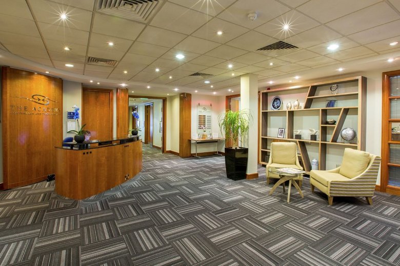 Hotel Holiday Inn