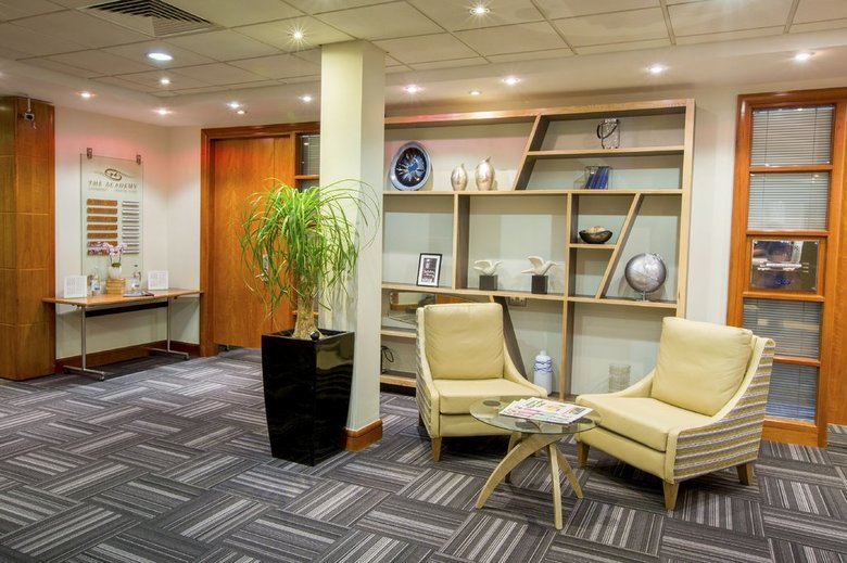Hotel Holiday Inn
