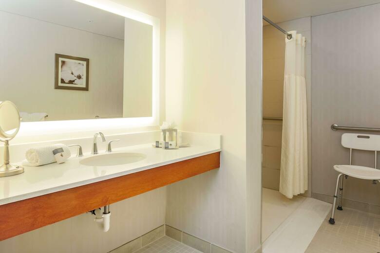 Doubletree Hotel Atlanta Airport