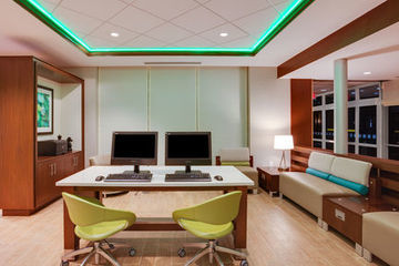 Hotel Holiday Inn Odlin Road