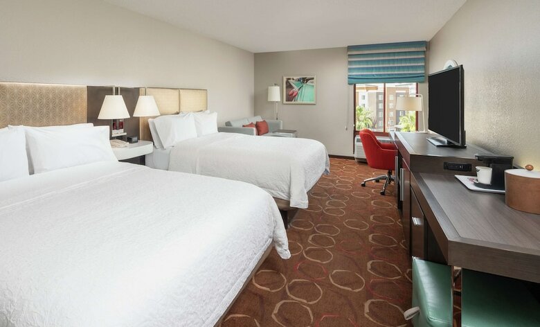 Hotel Hampton Inn Tropicana
