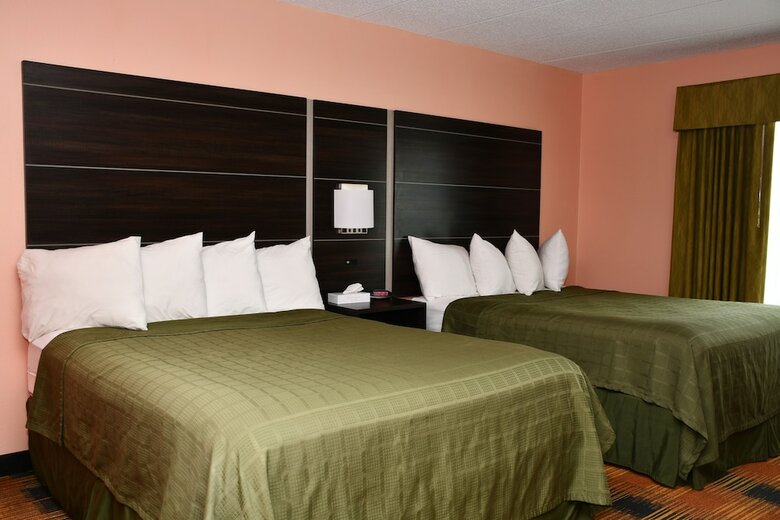 Hotel Regency Inn & Suites