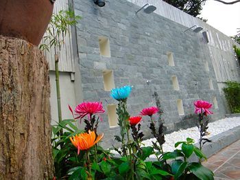 Angkor Boutique Tropic Hotel