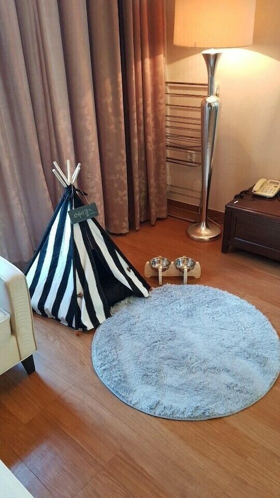 Hotel Mayhills Resort