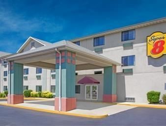 Hotel Super 8 Sawyer Michigan