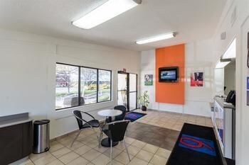 Motel 6 Philadelphia Airport - Essington