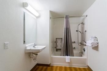 Motel 6 Philadelphia Airport - Essington