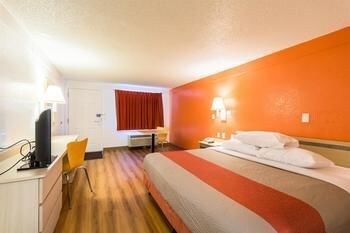 Motel 6 Philadelphia Airport - Essington