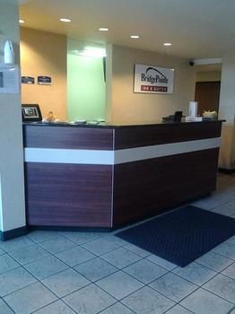 Hotel Toledo Bridgepointe Inn & Suites