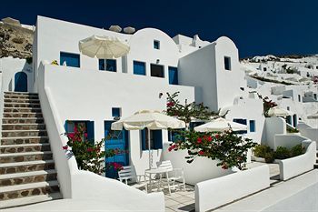 Aparthotel Nikos Villas Hotel In Oia Santorini
