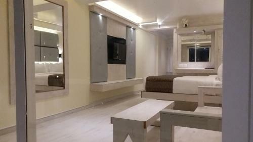 Hotel Darshan