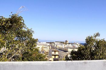 Hotel Stay - Hostel, Apartments, Lounge