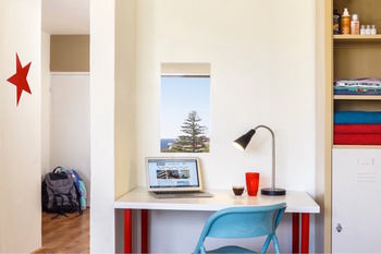 Hotel Stay - Hostel, Apartments, Lounge