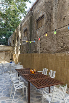 Hotel Stay - Hostel, Apartments, Lounge